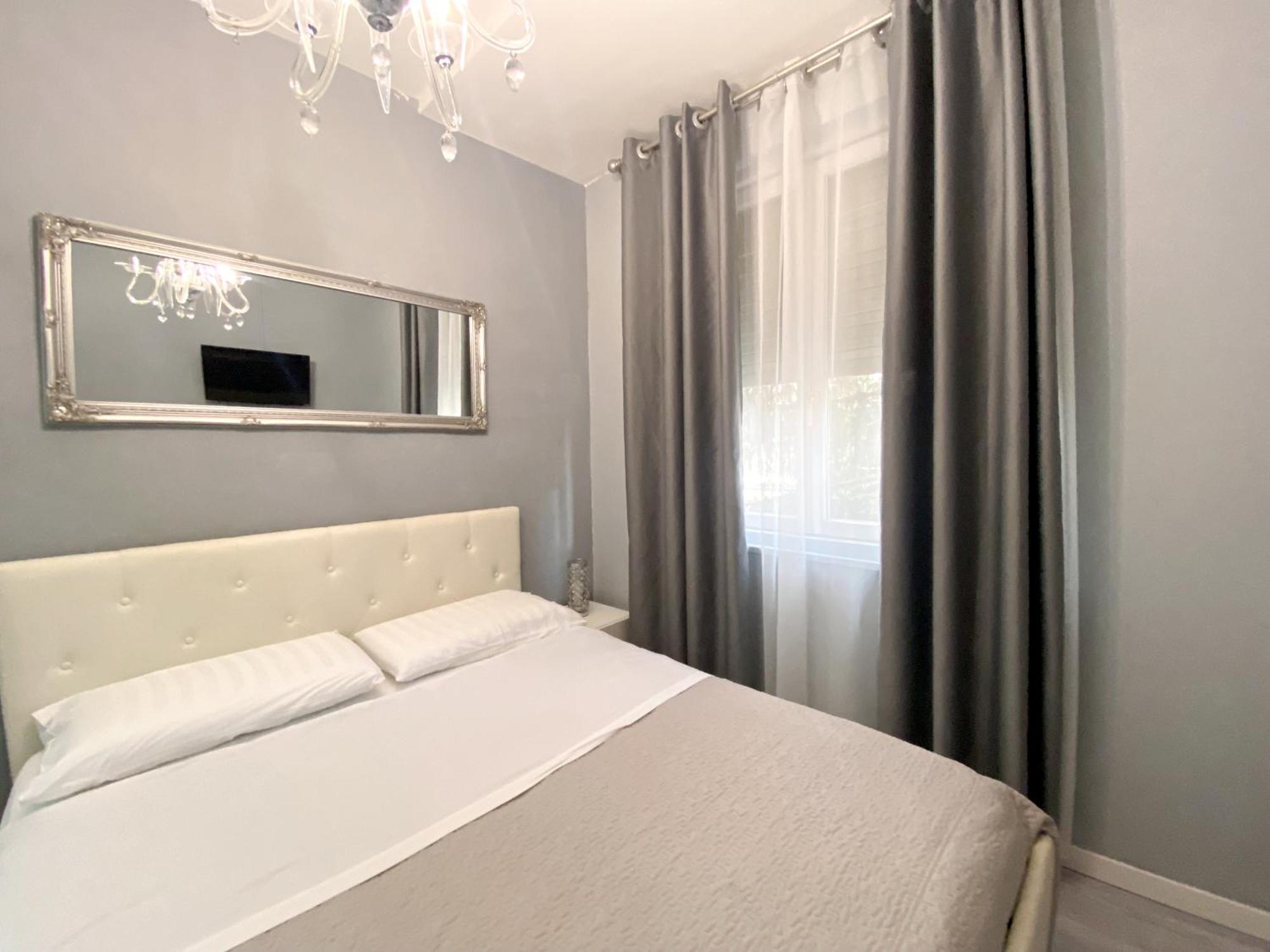 Casa Rosmini Rooms, Dolomia Best Home Тренто Екстер'єр фото